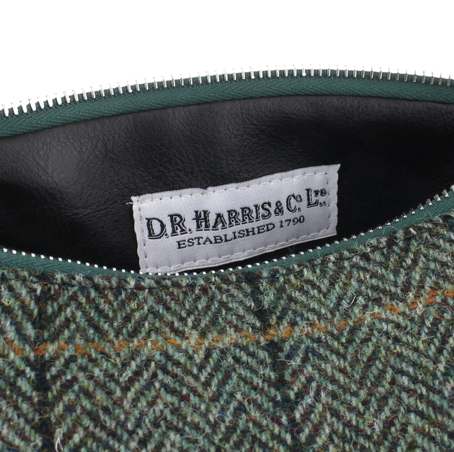 Harris Tweed Wash Bag - Country D R Harris London